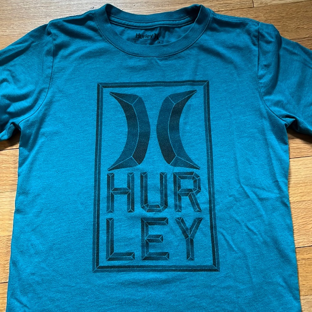 Boys Hurley T-shirt Size Small Teal